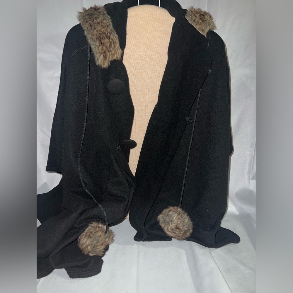 fur shawl